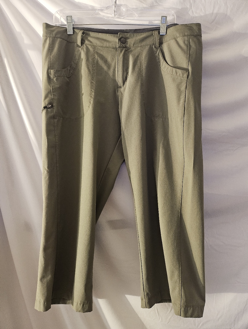 Patagonia Happy Hike Capri Pants Womens Size 14 Hiking Outdoor Crop Olive Green
